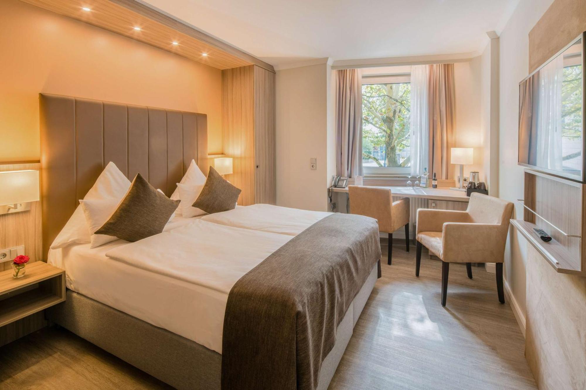 Best Western Plus Hotel Regence Аахен Екстер'єр фото